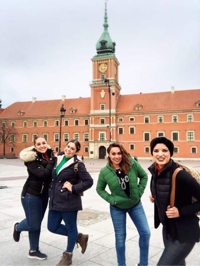 Mirey Montaño, Noemi Montaño, Blanca Avila y Lillian Sanchez en Varsovia